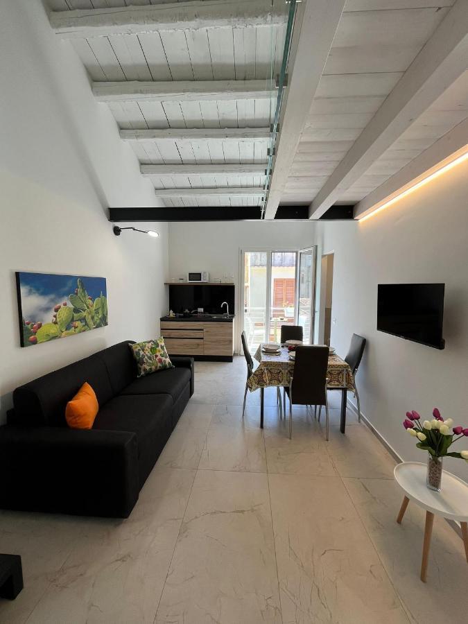 Sicilian Paradise Casa Vacanze كاستيلاّماري ديل غو المظهر الخارجي الصورة